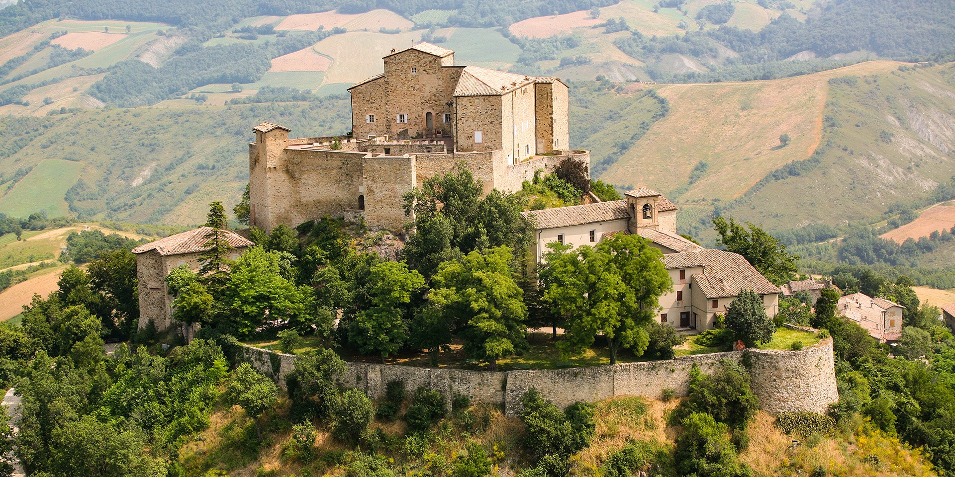 Matilde_di_canossa_castello